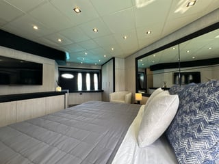 Gallery image 19