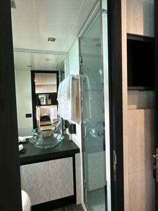 Gallery image 30