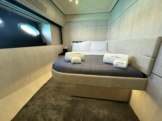 Gallery image 36