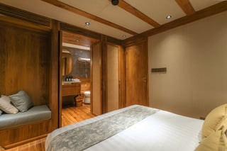 Gallery image 33