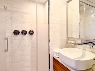 Gallery image 17