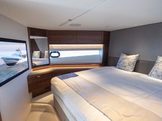 Gallery image 59