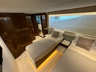 Gallery image 57