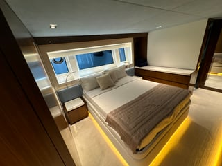 Gallery image 52