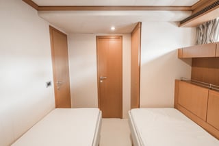 Gallery image 37