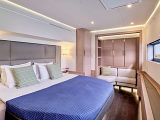Gallery image 12