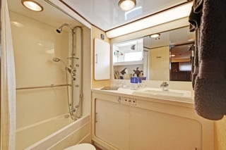 Gallery image 17