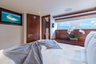 Gallery image 41