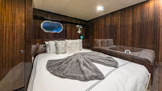 Gallery image 15