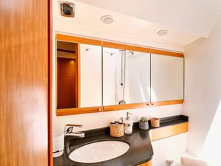 Gallery image 17