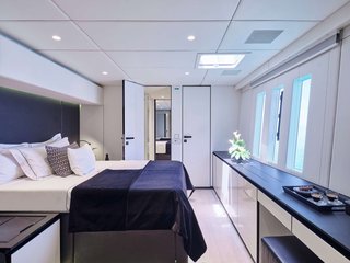 Gallery image 12