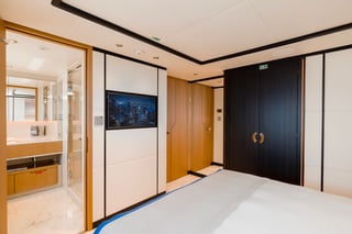 Gallery image 51