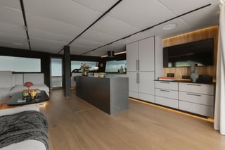 Gallery image 12