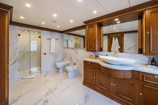 Gallery image 15