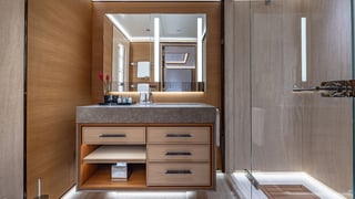 Gallery image 38