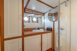 Gallery image 37