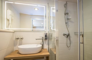 Gallery image 36