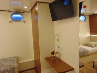 Gallery image 34
