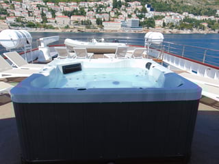 Gallery image 9
