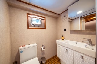 Gallery image 27