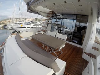 Gallery image 7