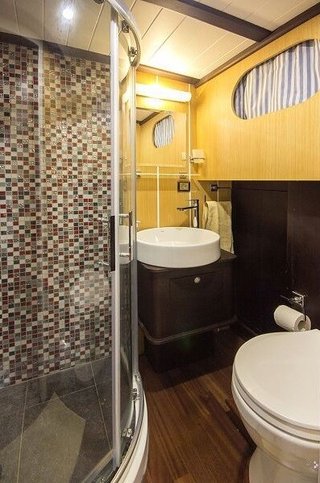 Gallery image 18