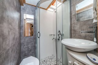 Gallery image 21