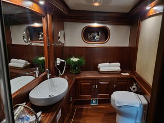 Gallery image 15