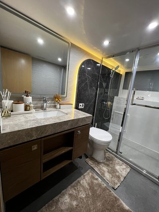 Gallery image 10