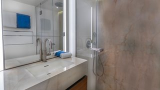 Gallery image 47