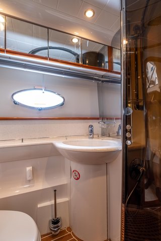 Gallery image 18