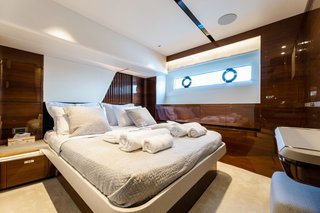 Gallery image 32