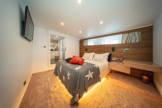 Gallery image 37