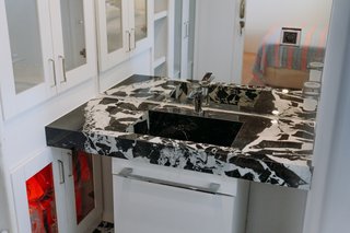 Gallery image 10