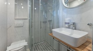 Gallery image 40