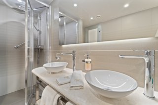Gallery image 48