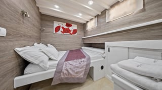 Gallery image 36
