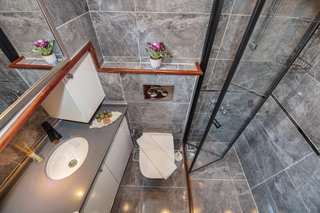 Gallery image 38