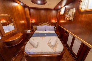 Gallery image 32