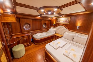 Gallery image 101