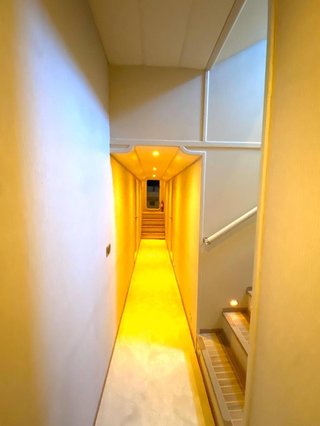 Gallery image 14