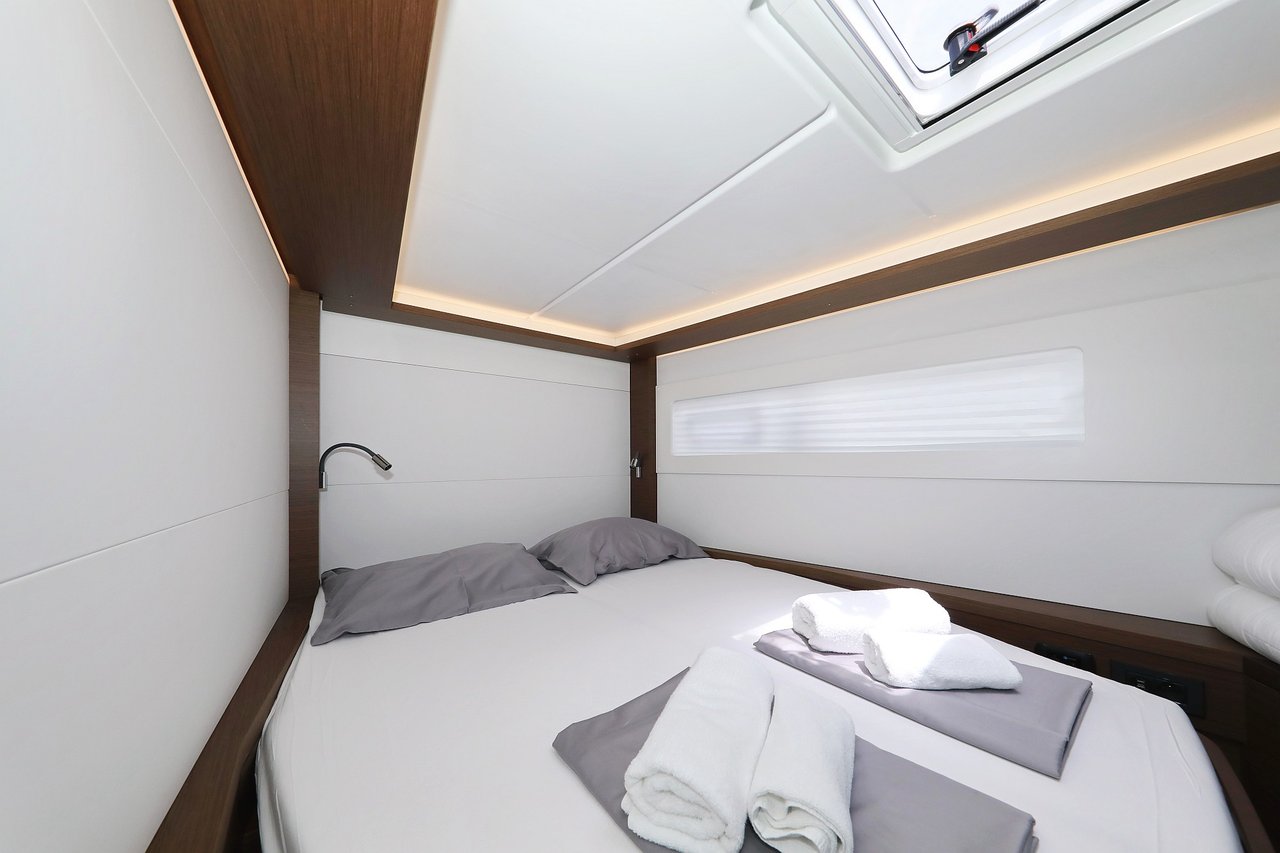 WHITE PEARL - image 35