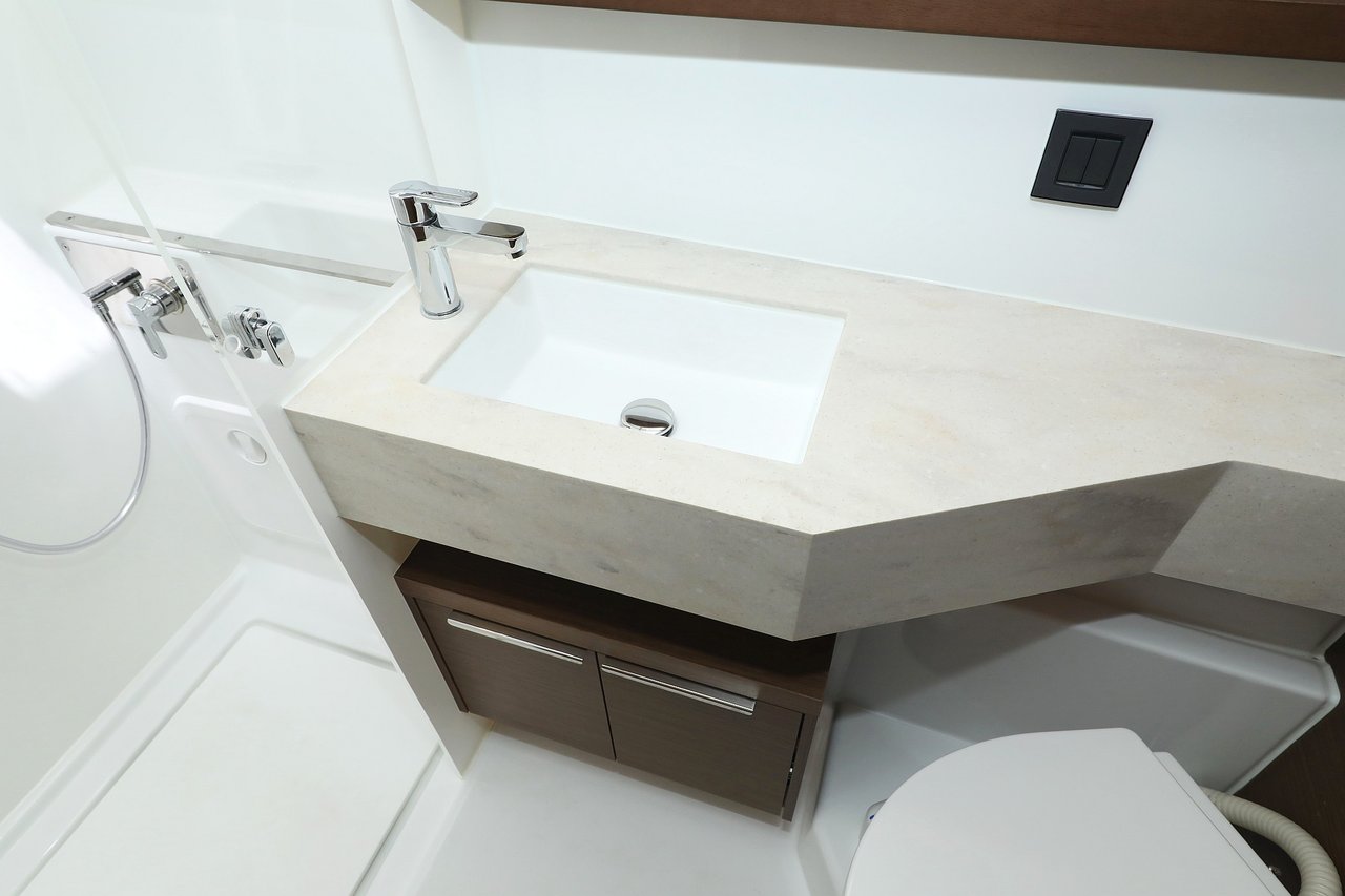 WHITE PEARL - image 29