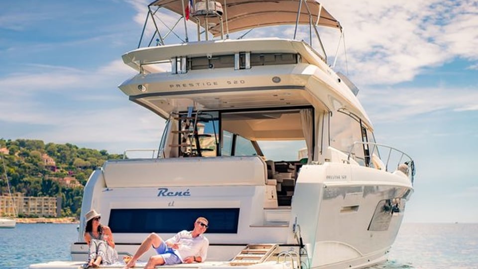 PRESTIGE 520 FLY RENÉ