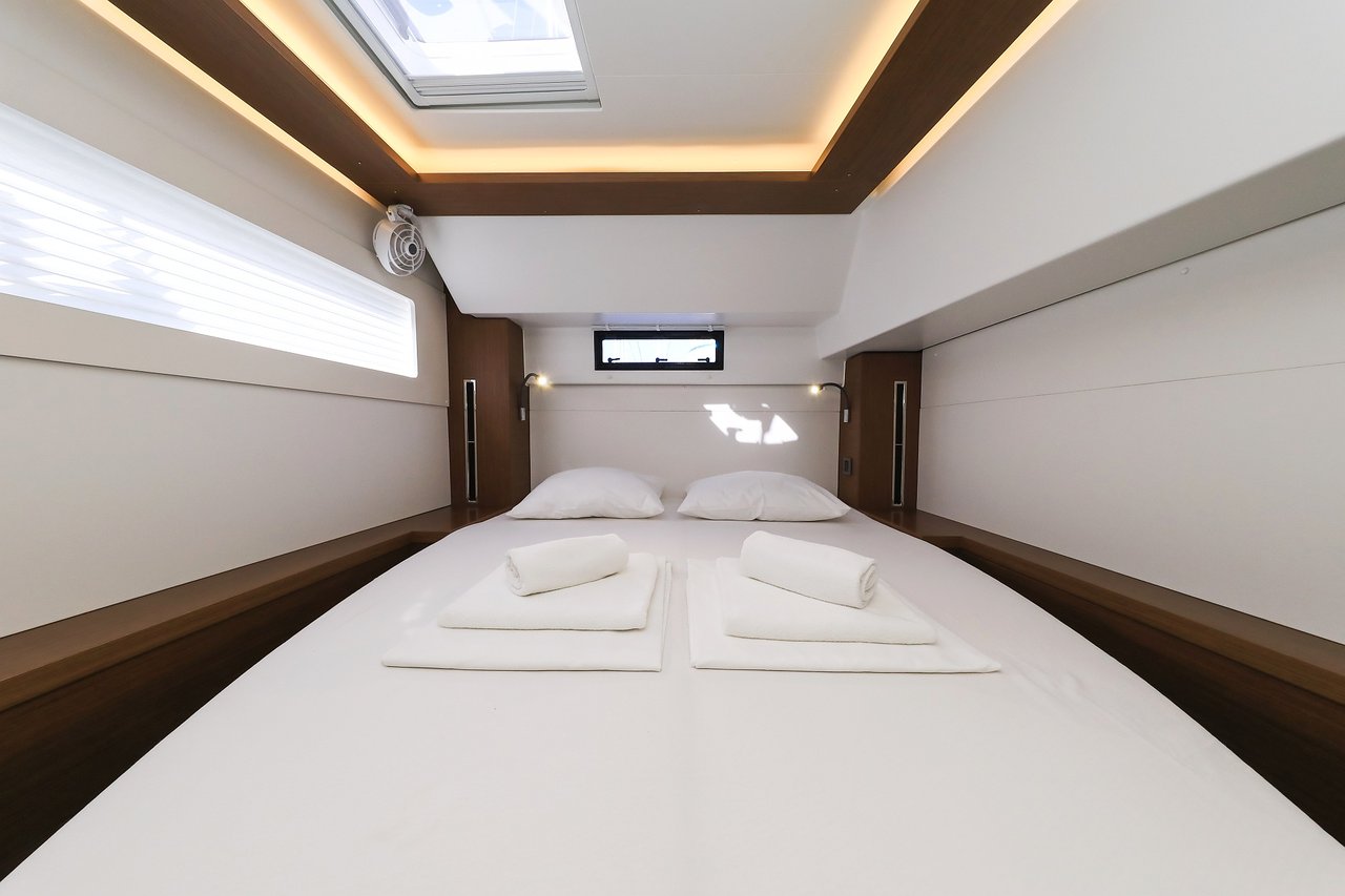 MAJESTIC - image 28