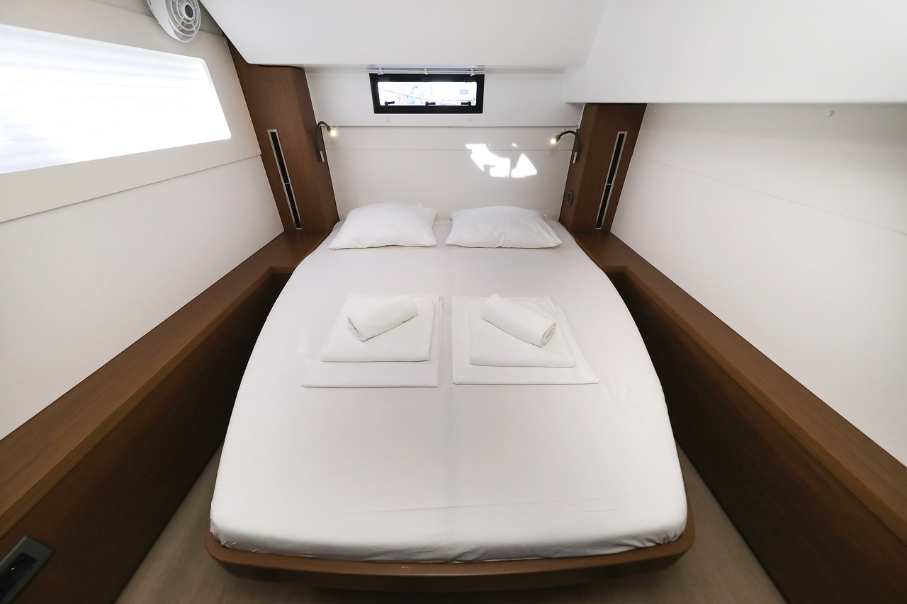 MAJESTIC - image 37