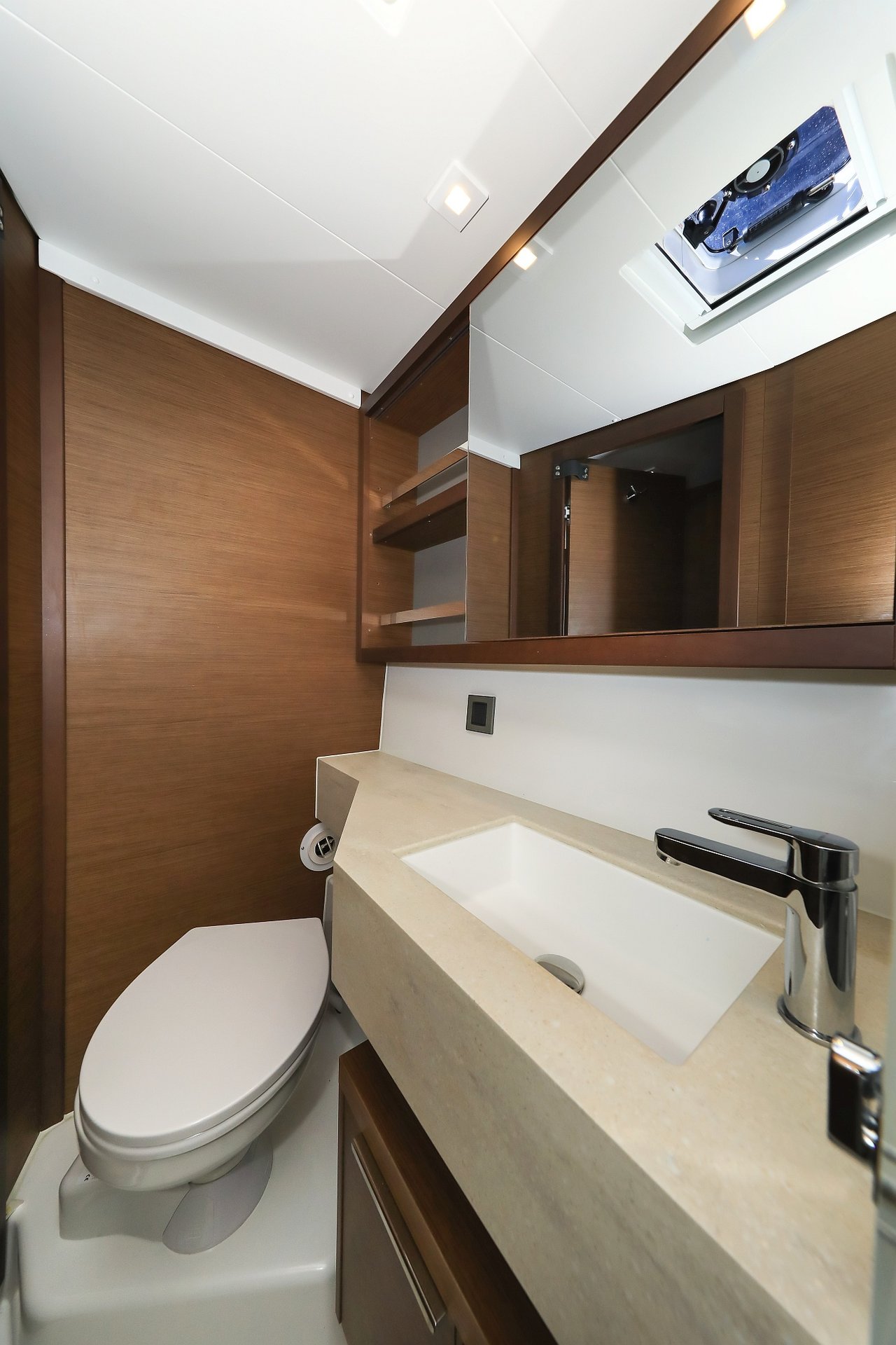 MAJESTIC - image 39