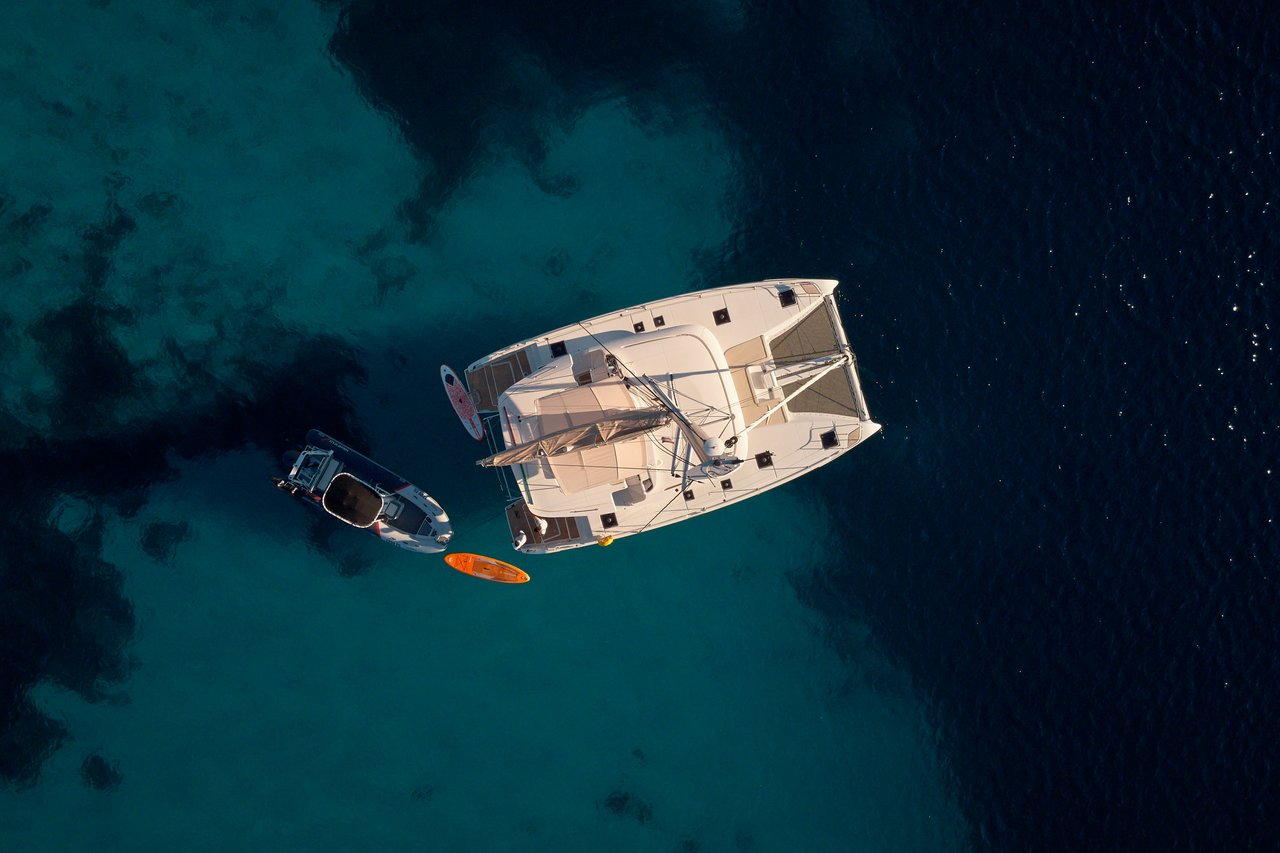 AQUARIUS - image 25