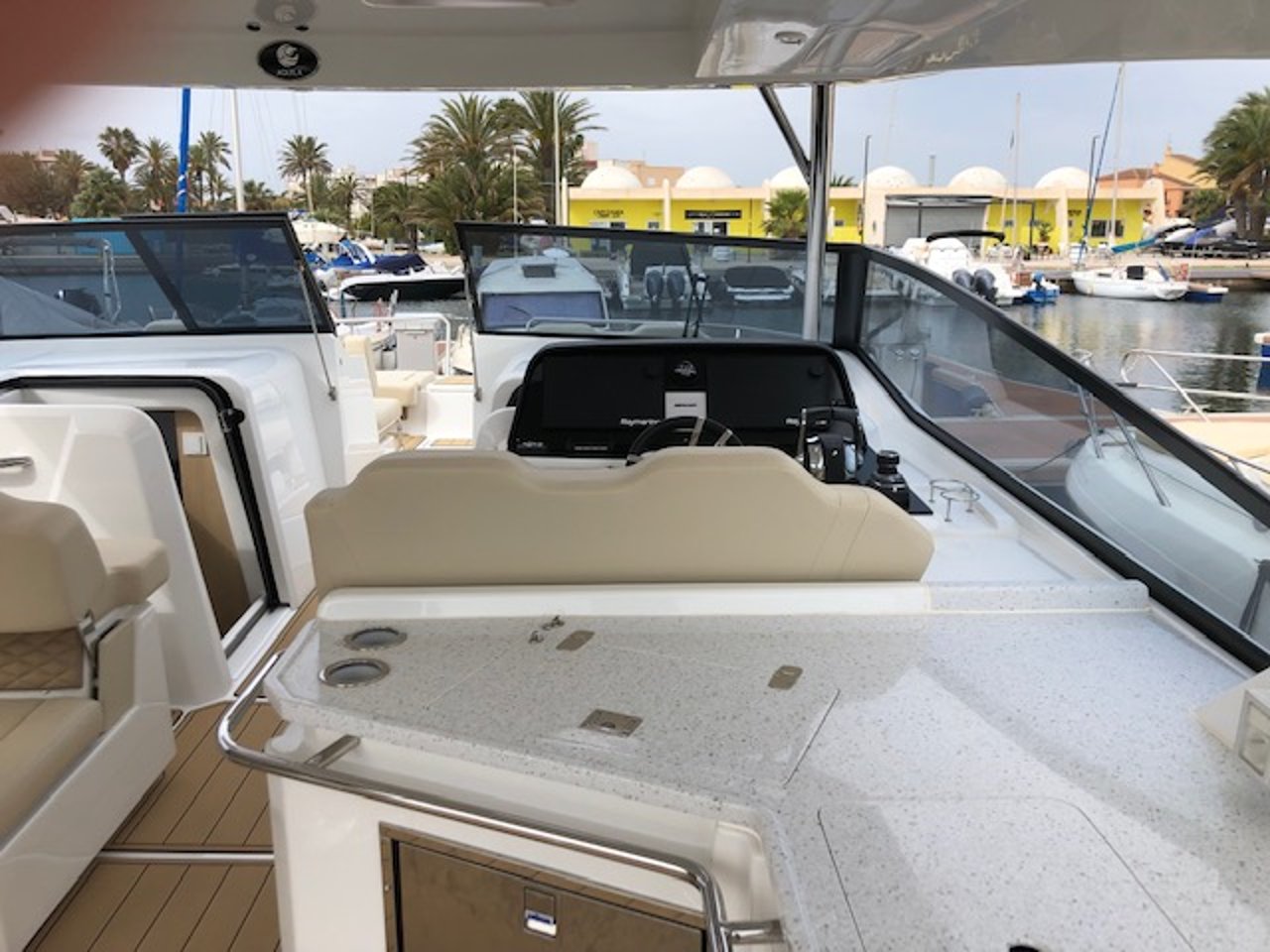 AQUILA 36 - image 25