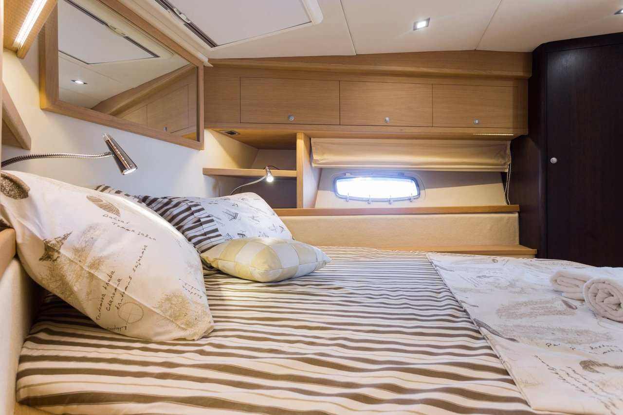 PEARLSEA 56 COUPE - image 34